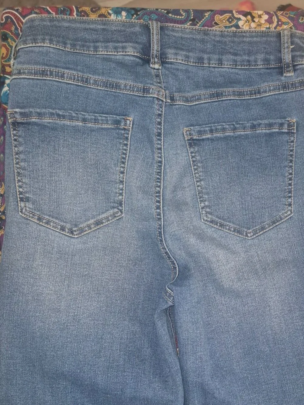 Ladie's Denim shorts, long, 5-pockets- in size 12 (30